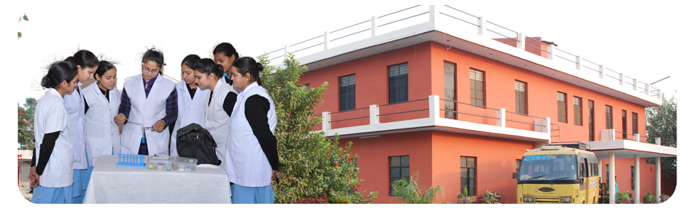 Students and building of Guru Nanak Nursing Institute & hospital Jalandhar